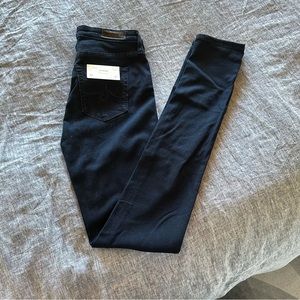 AG mid-rise jean leggings